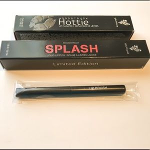 Lip Bundle: Liquid Lipstick, Plumping Lipgloss +